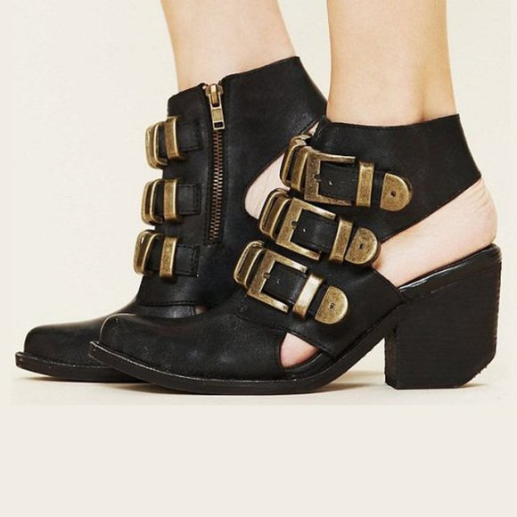 Jeffrey Campbell Tripoli Buckle Boots 